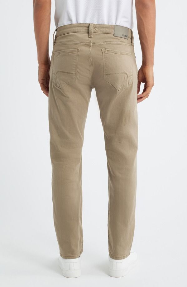 マーヴィ ジーンズ メンズ ボトムス デニムパンツ ストレート Mavi Jeans Marcuslim Straight Leg Jeans Brindle Supermove