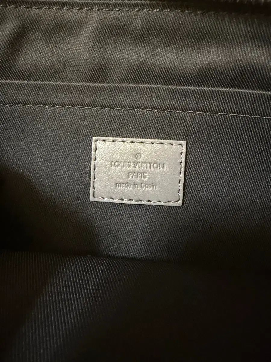 状態良し/プレゼント可能 Louis Vuitton ルイヴィトン エクリプス シャドウ ポシェット アポロ クラッチバッグ 状態良し/プレゼント可能 Louis Vuitton ルイヴィトン エクリプス シャドウ ポシェット アポロ クラッチバッグ