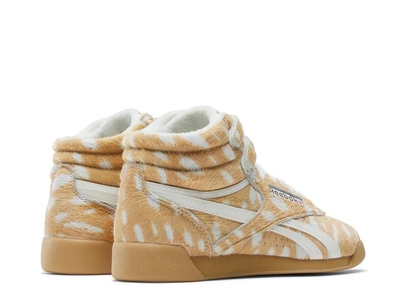 リーボック レディース シューズ スニーカー ReebokFreestyle HighTop Sneaker Womens BeigeWhite ホワイト リーボック レディース シューズ スニーカー ReebokFreestyle HighTop Sneaker Womens BeigeWhite ホワイト