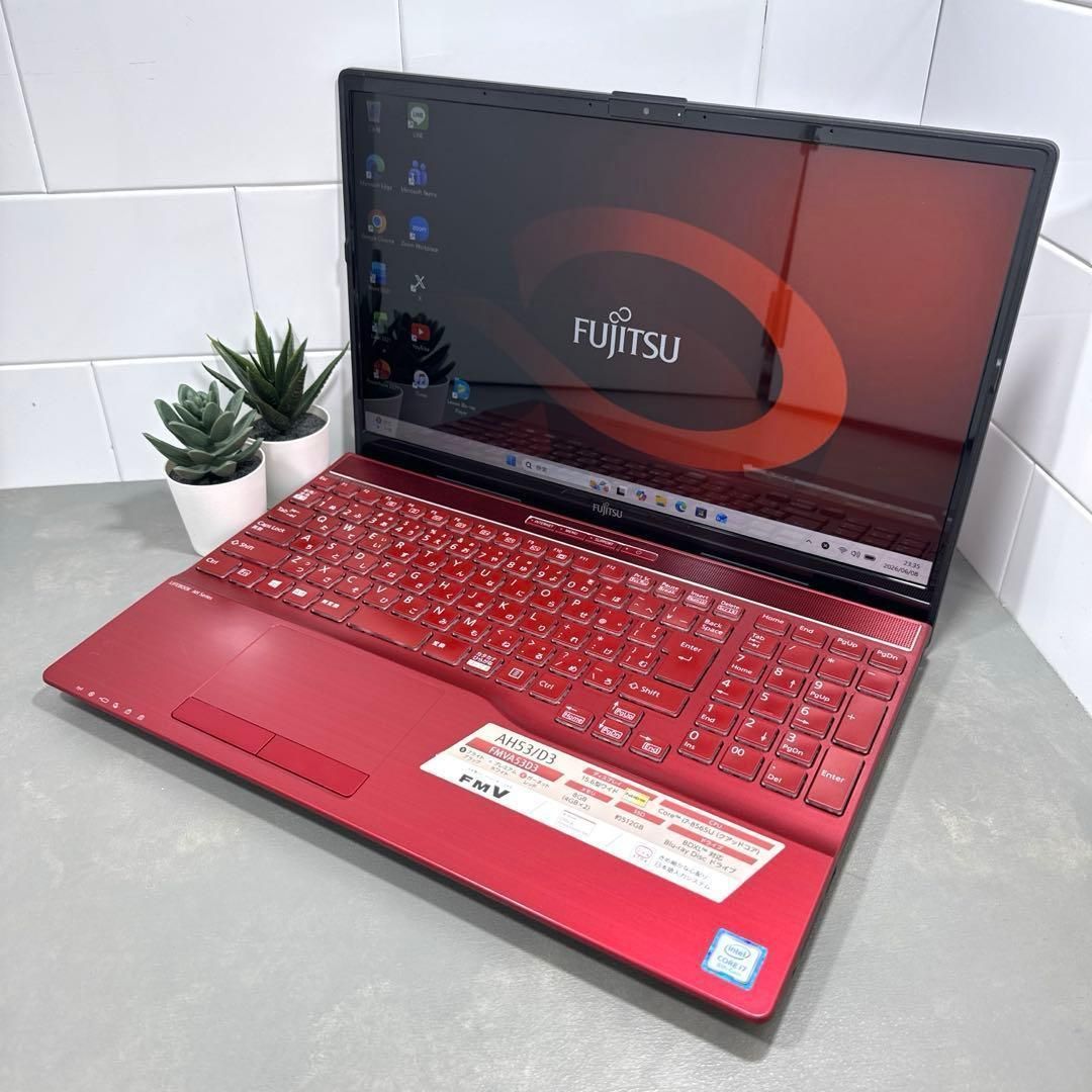 富士通Lifebook】ガーネットレッド☘8世代i7☘️NVMe512GB