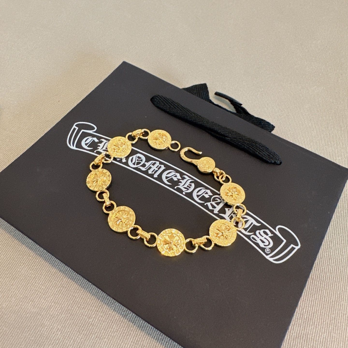人気 極美品新品 CHROME HEARTS クロムハーツ ブレスレット バングル リストバンド メンズ 結婚式 卒業式 清楚 イベント 入学式