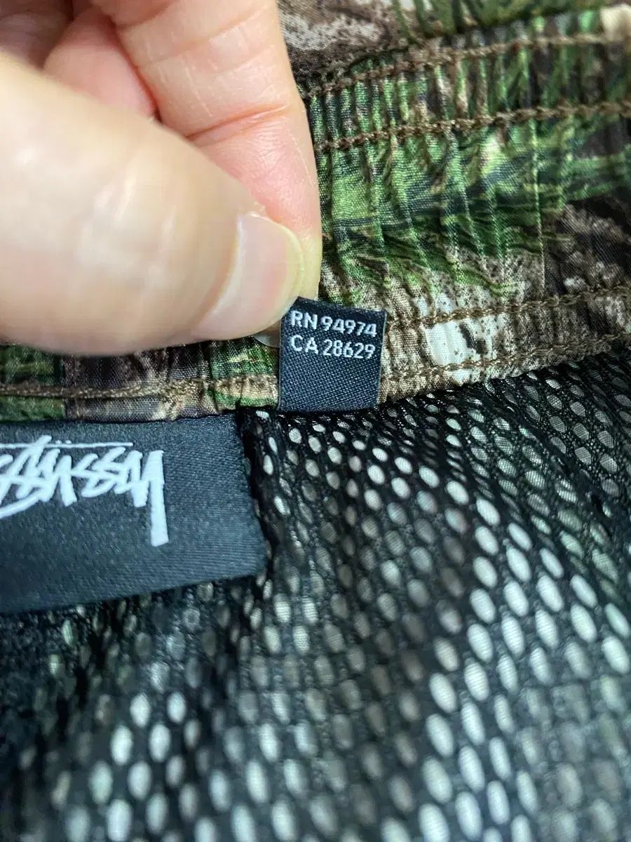 ステューシー Stussy リアルツリー ナイロン パンツ L <360>