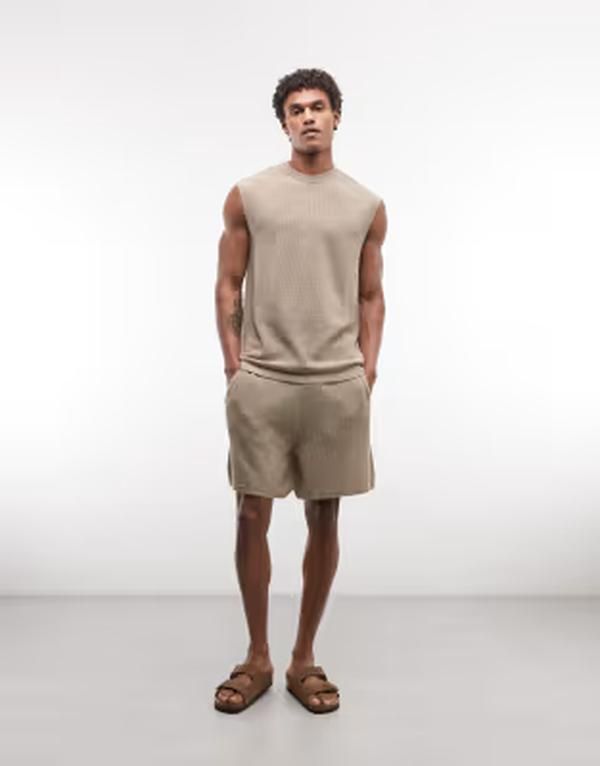 エイソス メンズ トップス ベスト メッシュ ニット ASOS DESIGN knit mesh tank in stone part of a set STONE ストーン エイソス メンズ トップス ベスト メッシュ ニット ASOS DESIGN knit mesh tank in stone part of a set STONE ストーン