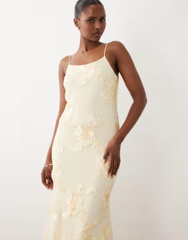 ヴェロモーダ レディース トップス ワンピース フラワー柄 刺繍 マキシ フラワー Vero Moda tonal floral embroidered cami maxi dress in mell