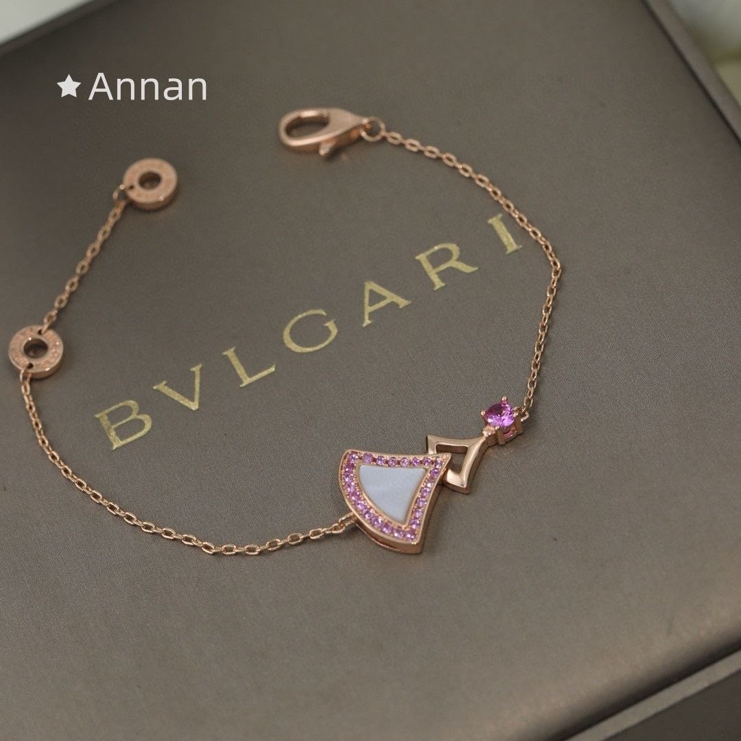 綺麗 ★★ 新品 BVLGARI ブルガリ ブレスレット バングル リストバンド レディース 結婚式 卒業式 清楚 イベント 入学式