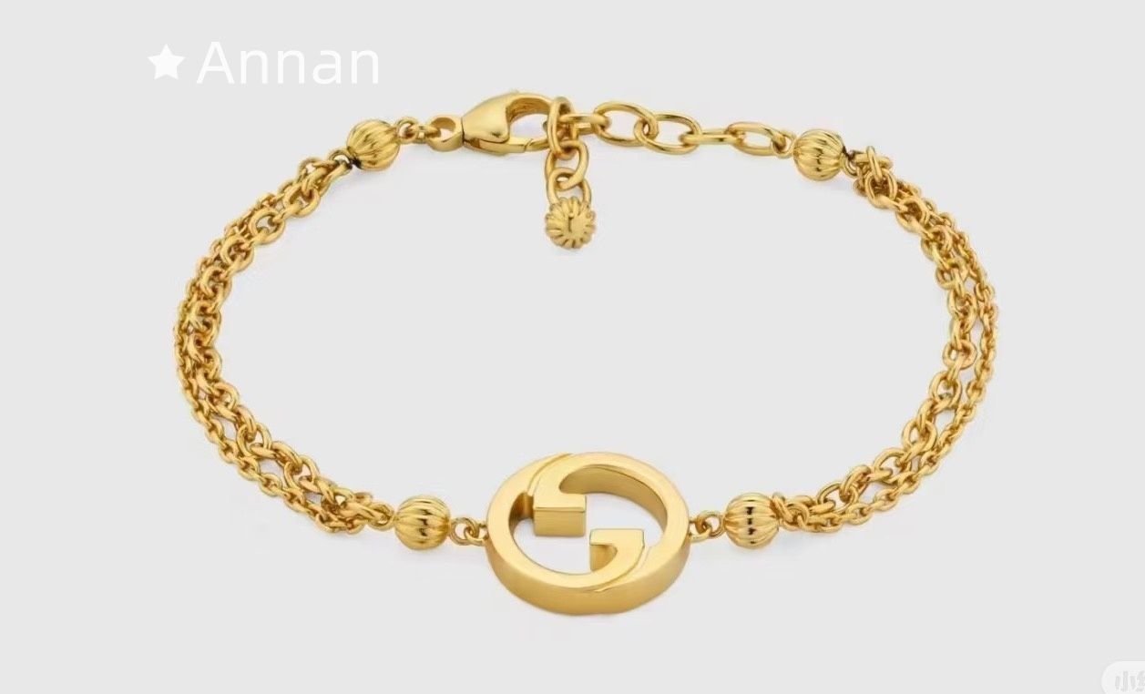 新品 希少 超美品 新品 GUCCI グッチブレスレット バングル リストバンド レディース 結婚式 卒業式 清楚 イベント 入学式
