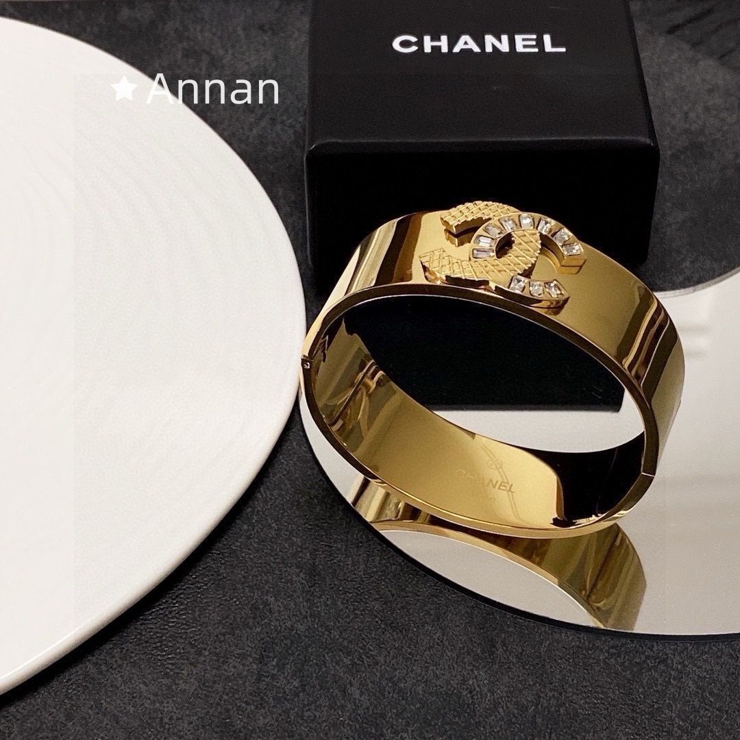 新品 本日特価 本日限定！新品 CHANEL シャネル ブレスレット バングル リストバンド レディース 結婚式 卒業式 清楚 イベント 入学式