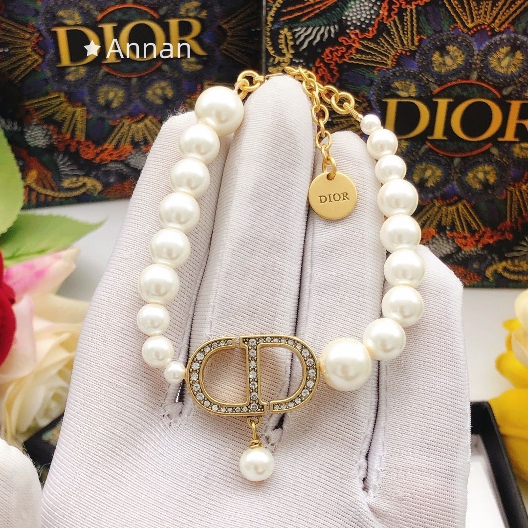 使用少 極美品 人気 新品 CHRISTIAN DIOR クリスチャン ディオール ブレスレット バングル リストバンド レディース 結婚式 卒業式 清楚 イベント 入学式