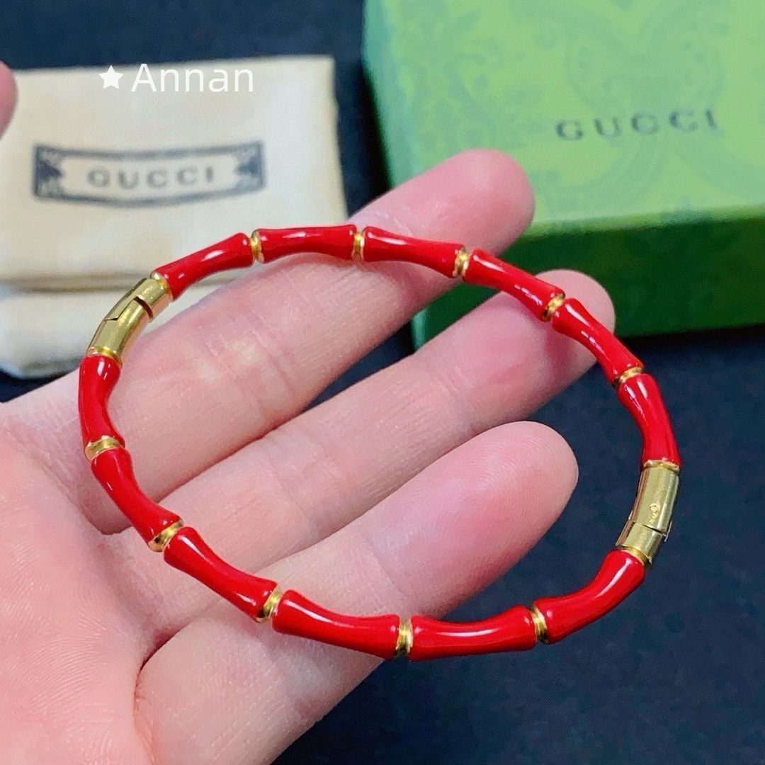 本日限定！新品 GUCCI グッチ ブレスレット バングル リストバンド レディース 結婚式 卒業式 清楚 イベント 入学式