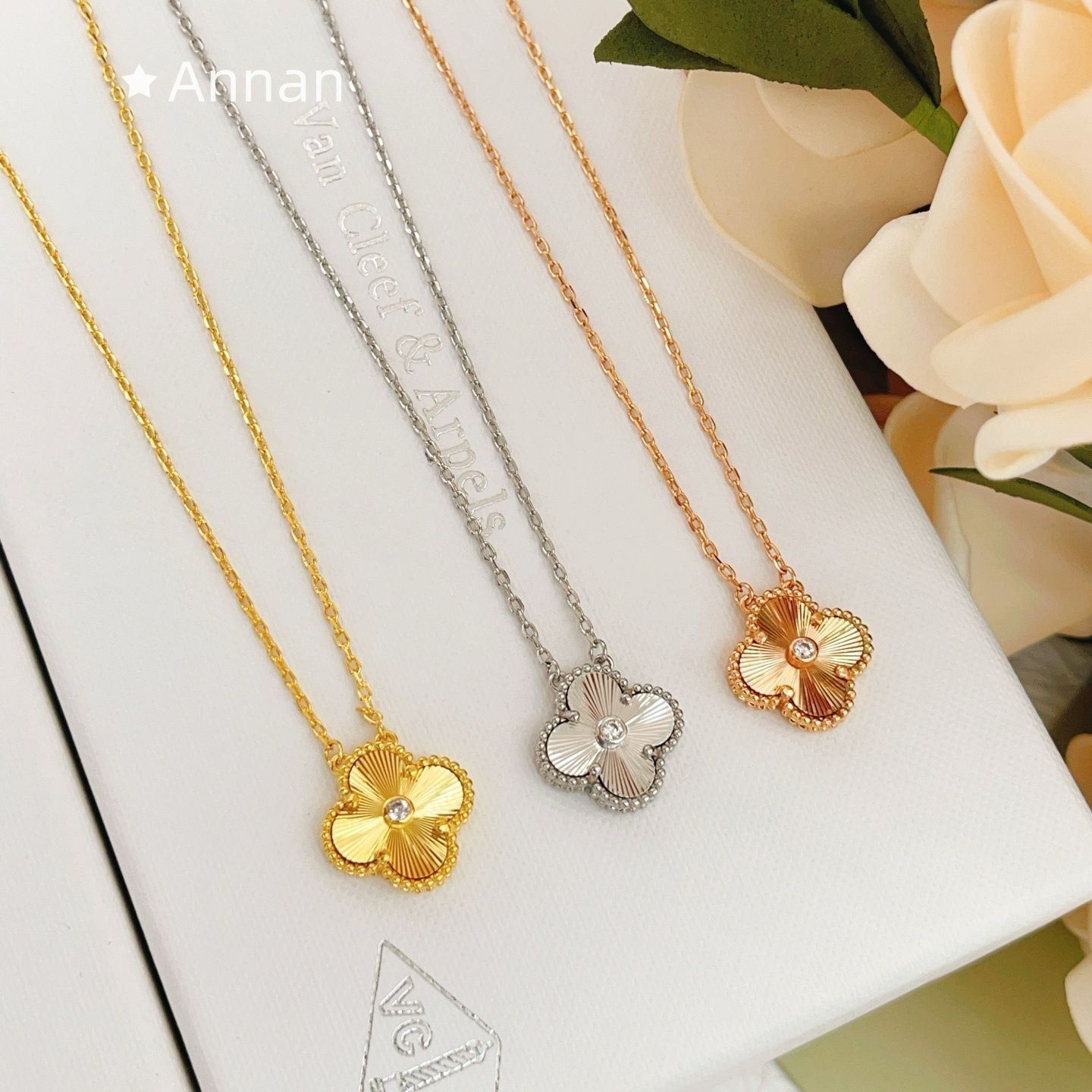 超美品 美品 限定品 超美品 新品 VAN CLEEF & ARPELS ヴァン クリーフ アンド アーペルス ネックレス レディース 結婚式 卒業式 清楚 イベント 入学式