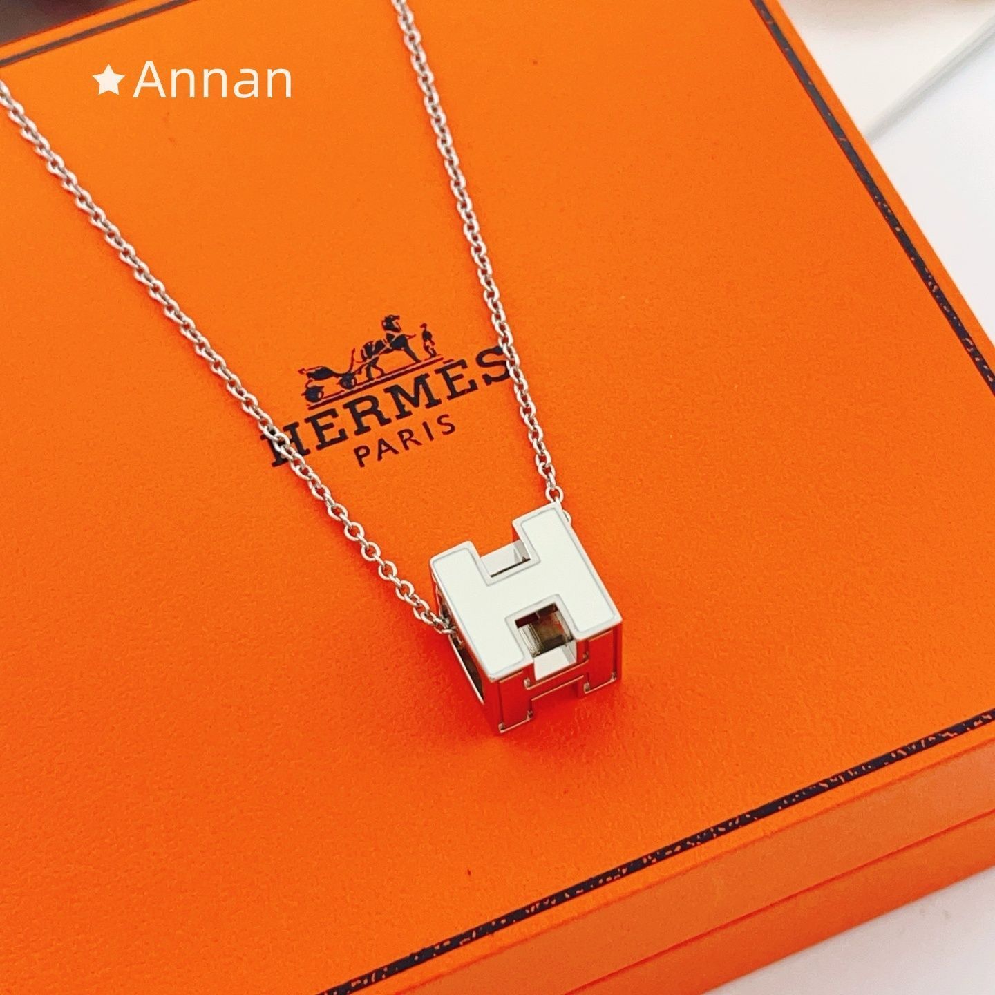 極美品 新品 HERMES エルメス ネックレス レディース 結婚式 卒業式 清楚 イベント 入学式