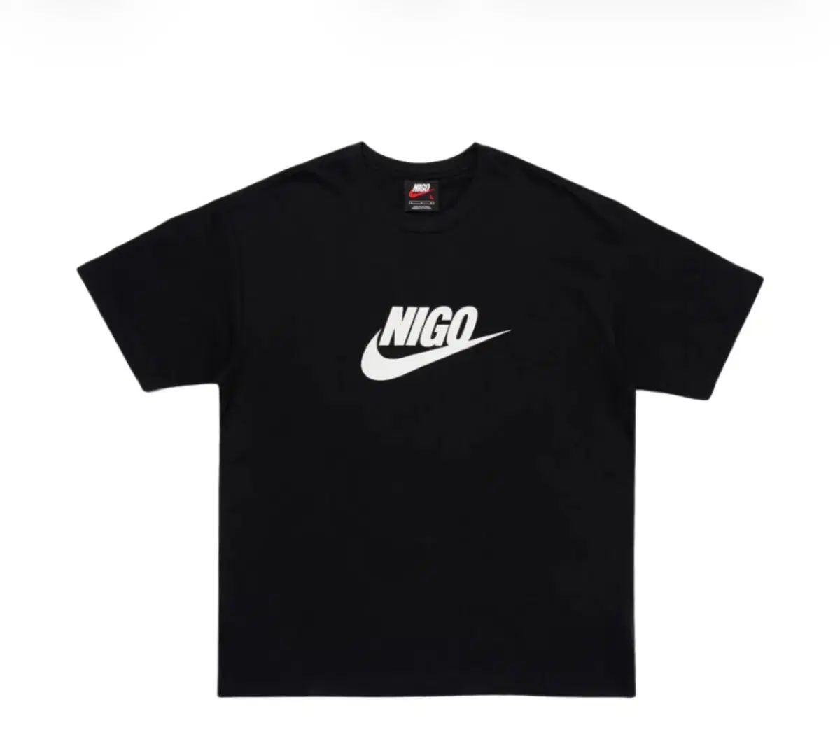 ナイキ x ニゴー Tシャツ ブラック M (100)