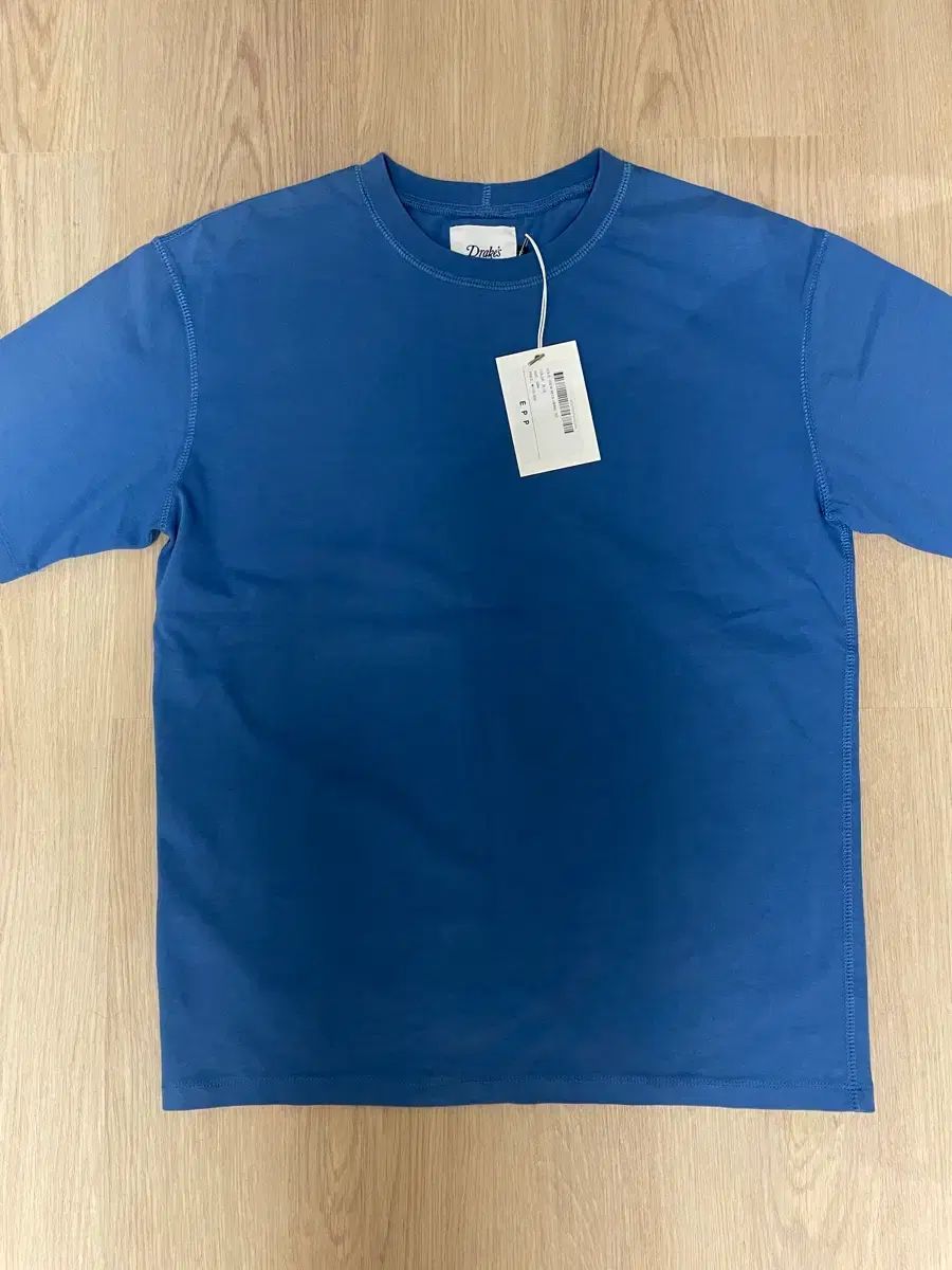 ドレイクス ハイキング Tシャツ 8,358円