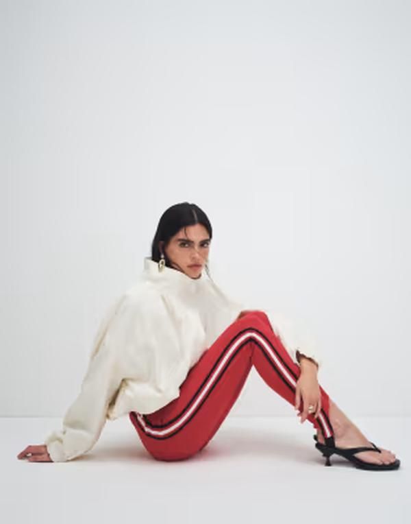 エイソス レディース ボトムス レギンス コントラスト ASOS DESIGN stirrup leggings with contrast side stripes RED レッド