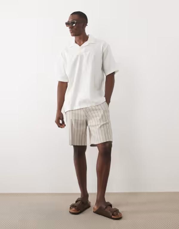 オンリーアンドサンズ メンズ ボトムス ハーフパンツ・ショーツ ショートパンツ リネン ONLY SONS loose fit shorts with linen and cream stripesi