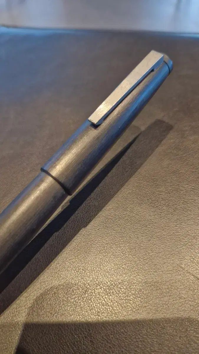LAMY2000 Fニブ