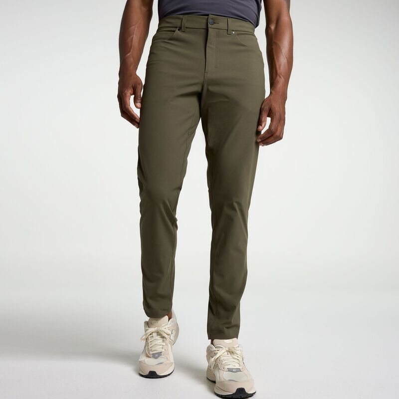 ヴァースト メンズ ボトムス カジュアルパンツ スリムフィット VRST Mens Limitless Performance Slim Fit 5 Pocket Pant Olive Green グ
