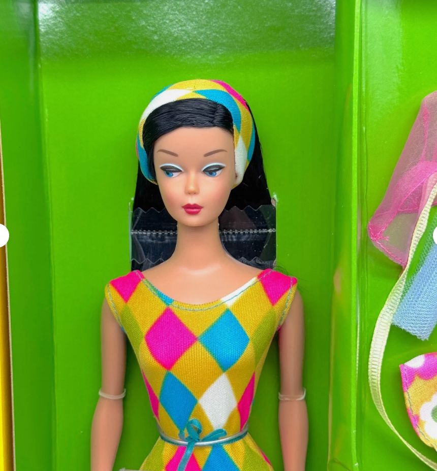 1966年「Color Magic Barbie」限定モデル
