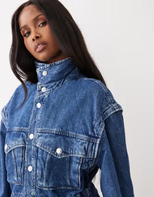 ジーナトリコ レディース アウター ジャケット・ブルゾン ウエストマーク スタンドネック デニム Gina Tricot funnel neck denim jacket with cinched w 27,936円