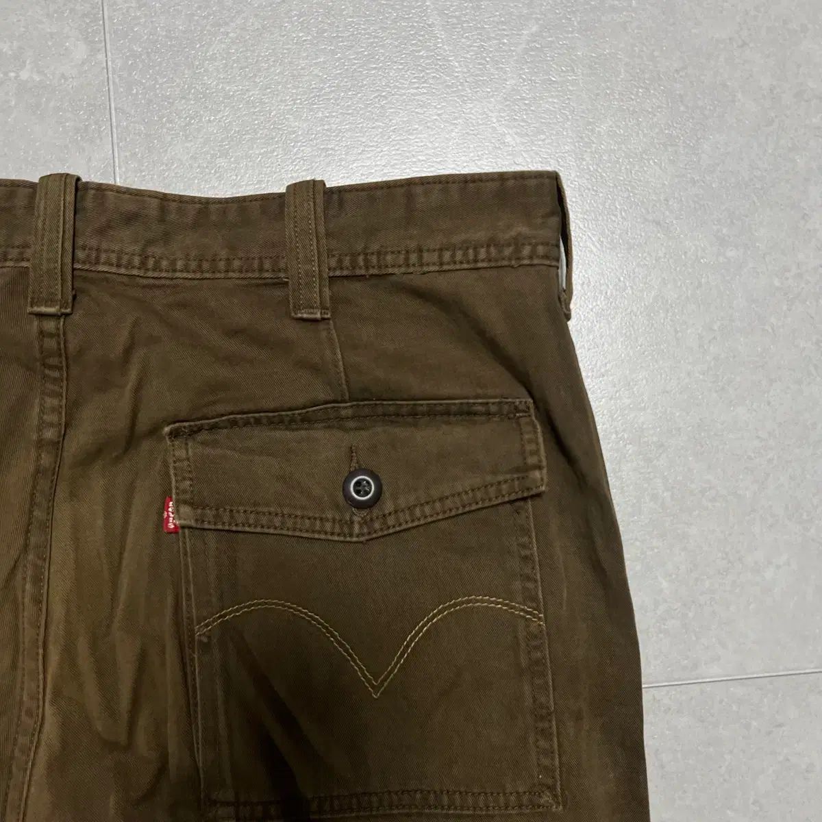 36 00s ヴィンテージ リーバイス カーゴ パンツ W36 L30 ブラウン