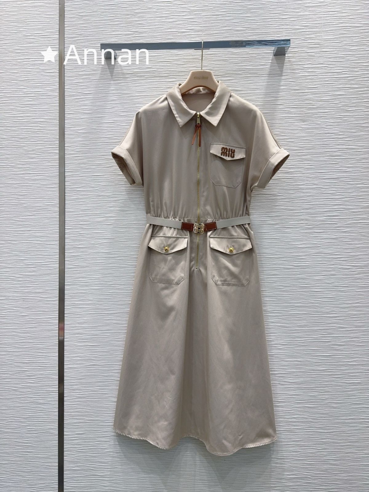 送料無料 本日特価 新品 MIUMIU ミュウミュウ ワンピース レディース