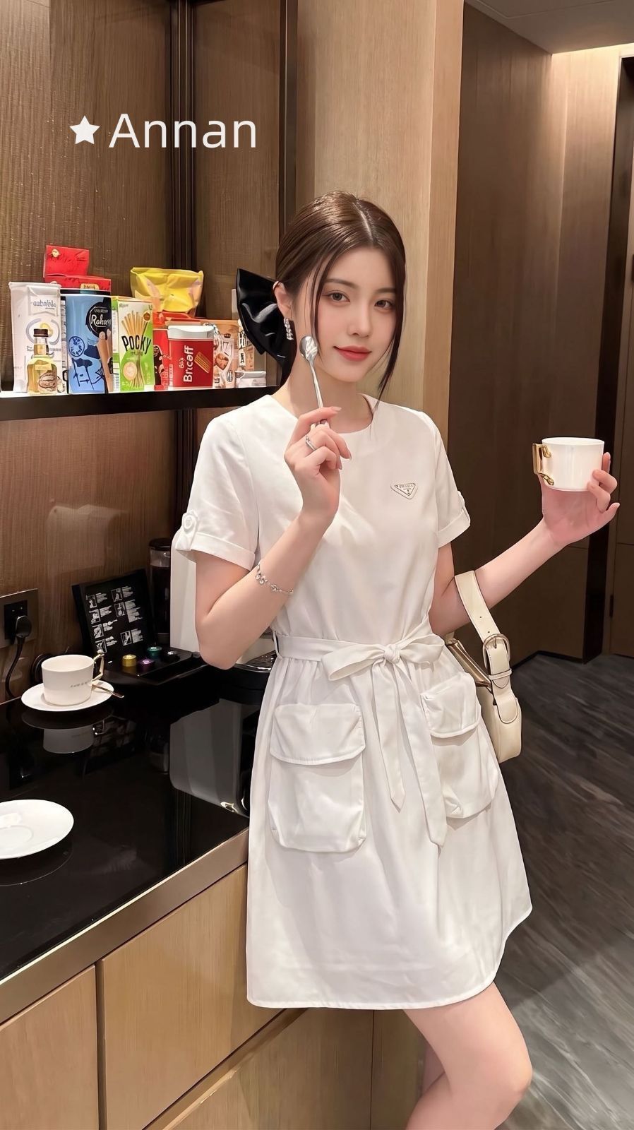 限定品★★ 新品 PRADA プラダ ワンピース レディース