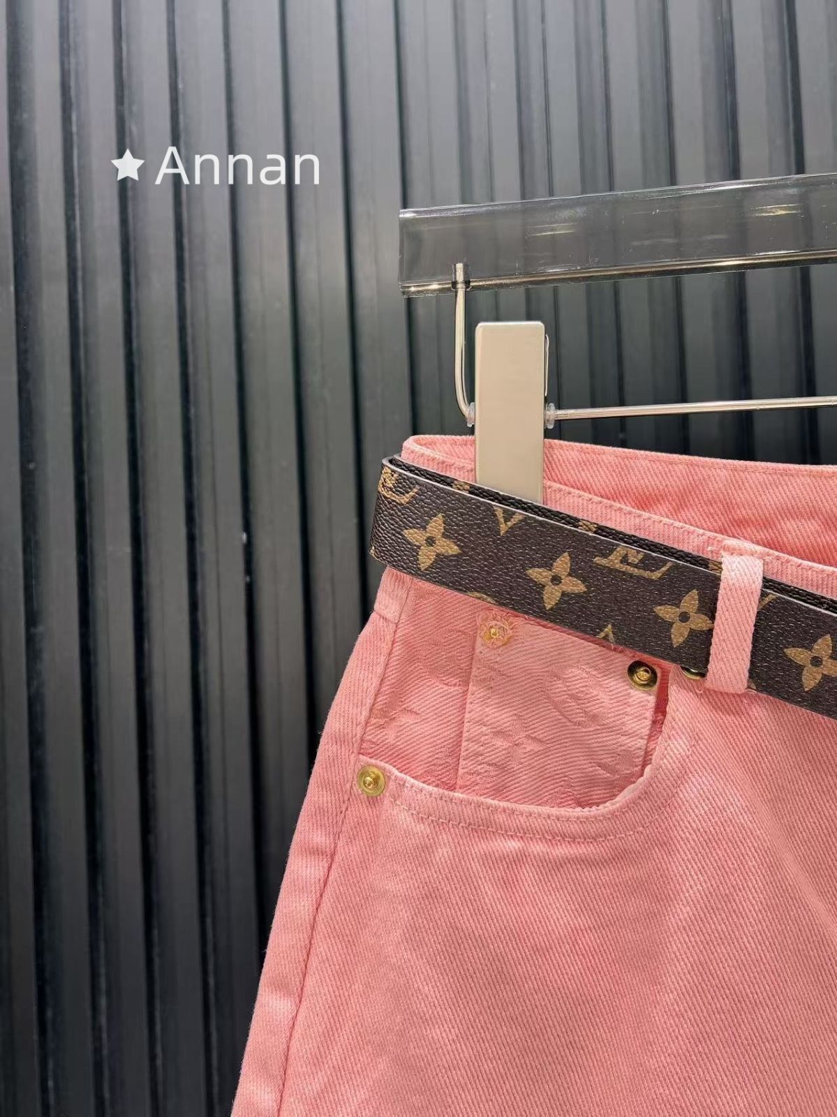 激レア 本日特価 新品 LV LOUIS VUITTON ルイヴィトン ショートパンツ ハーフパンツ レディース