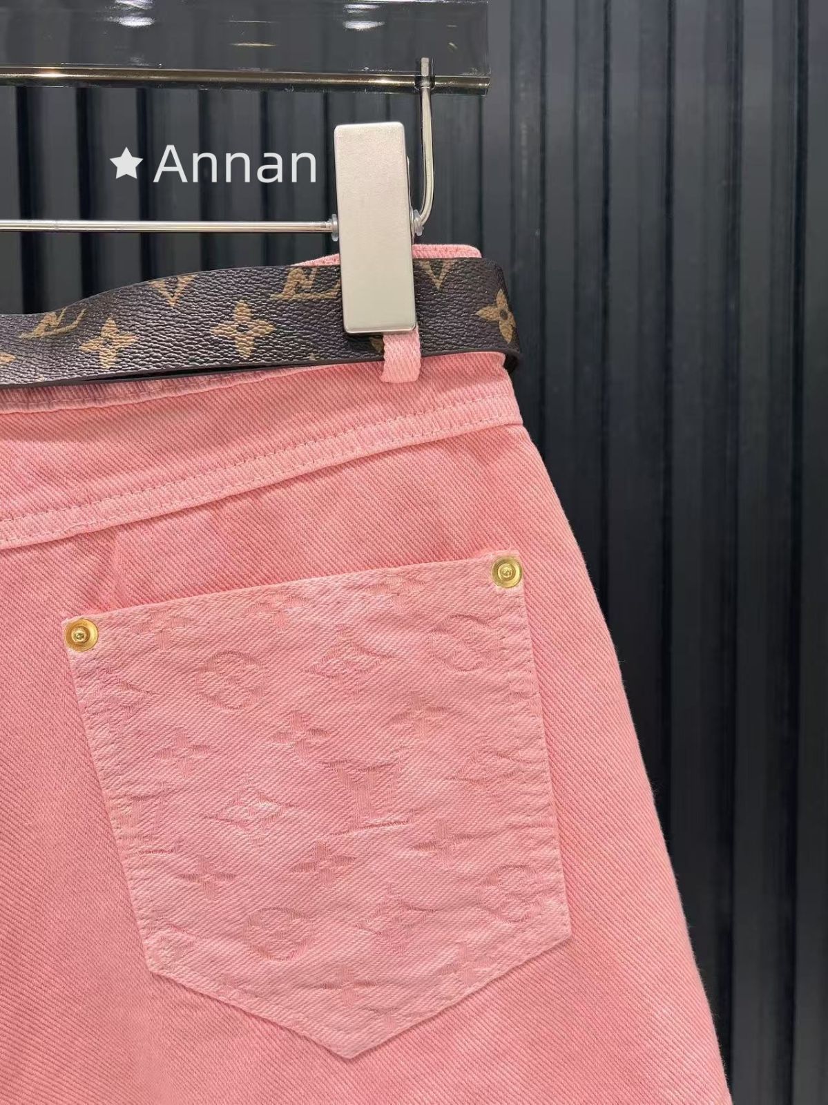 激レア 本日特価 新品 LV LOUIS VUITTON ルイヴィトン ショートパンツ ハーフパンツ レディース