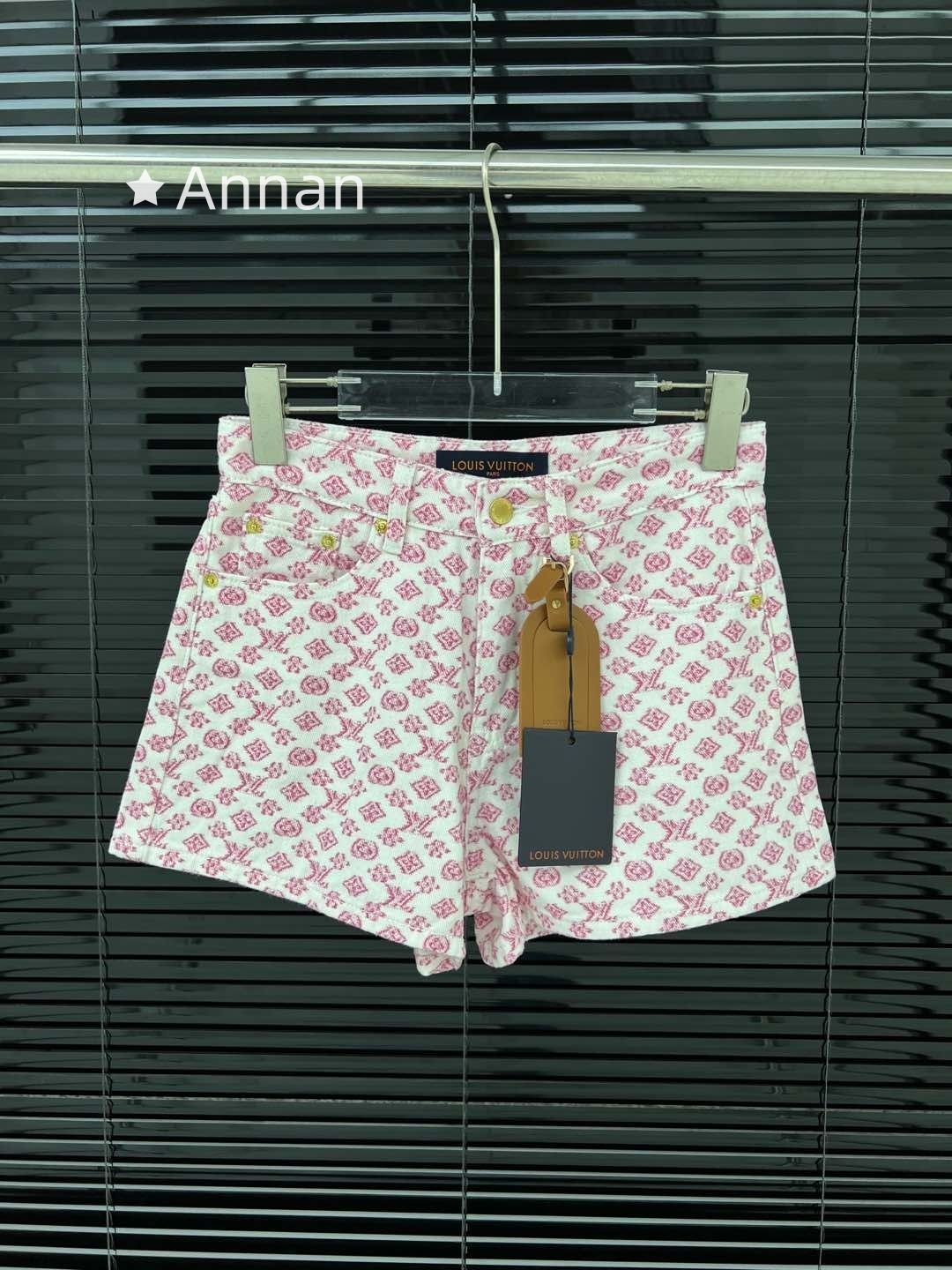 実用性 【極美品】新品 LV LOUIS VUITTON ルイヴィトン ショートパンツ ハーフパンツ レディース