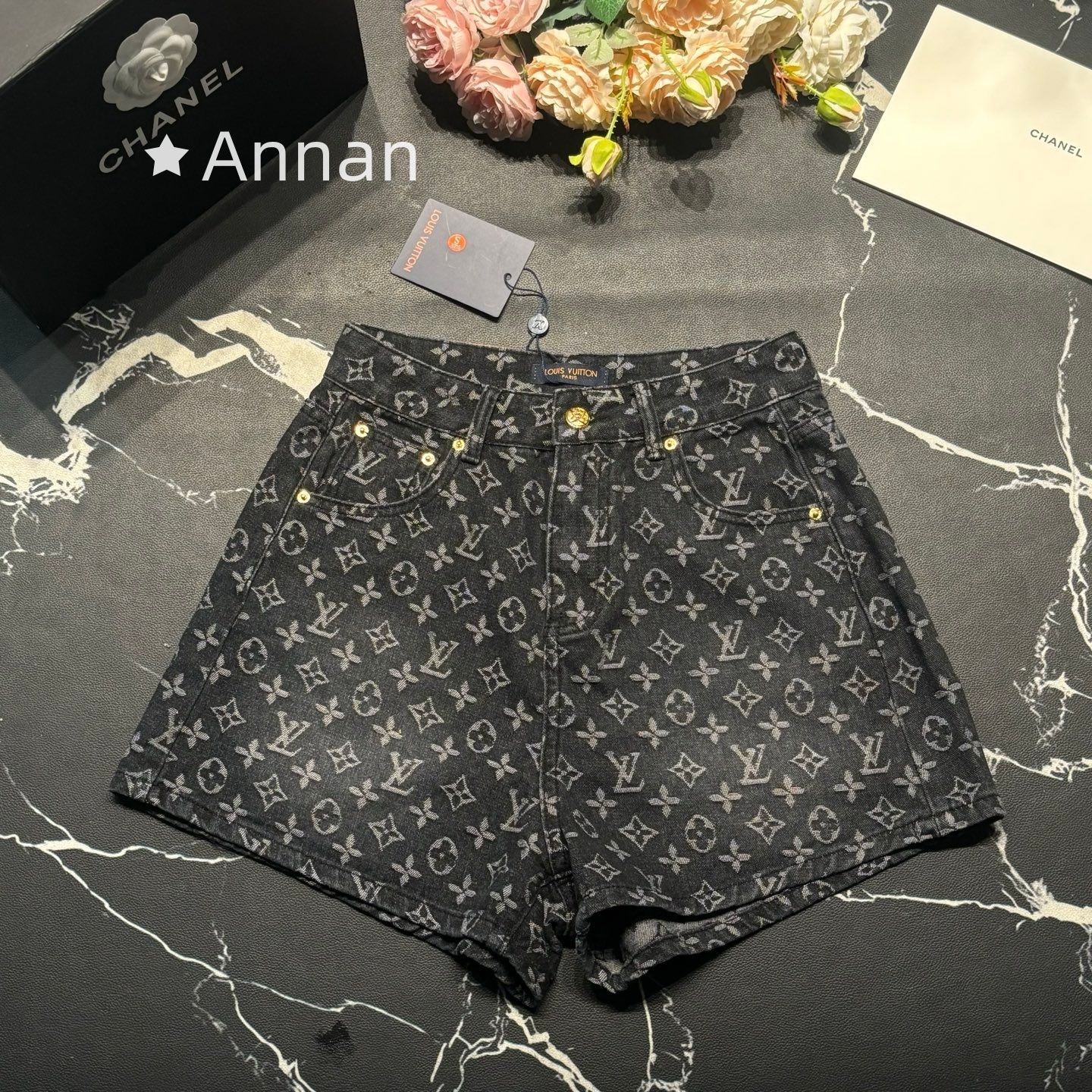 未使用に近い 美品★ 美品美品新品 LV LOUIS VUITTON ルイヴィトン ショートパンツ ハーフパンツ レディース