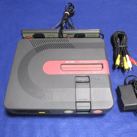 ★★【整備済】ツインファミコン（黒／赤）★★