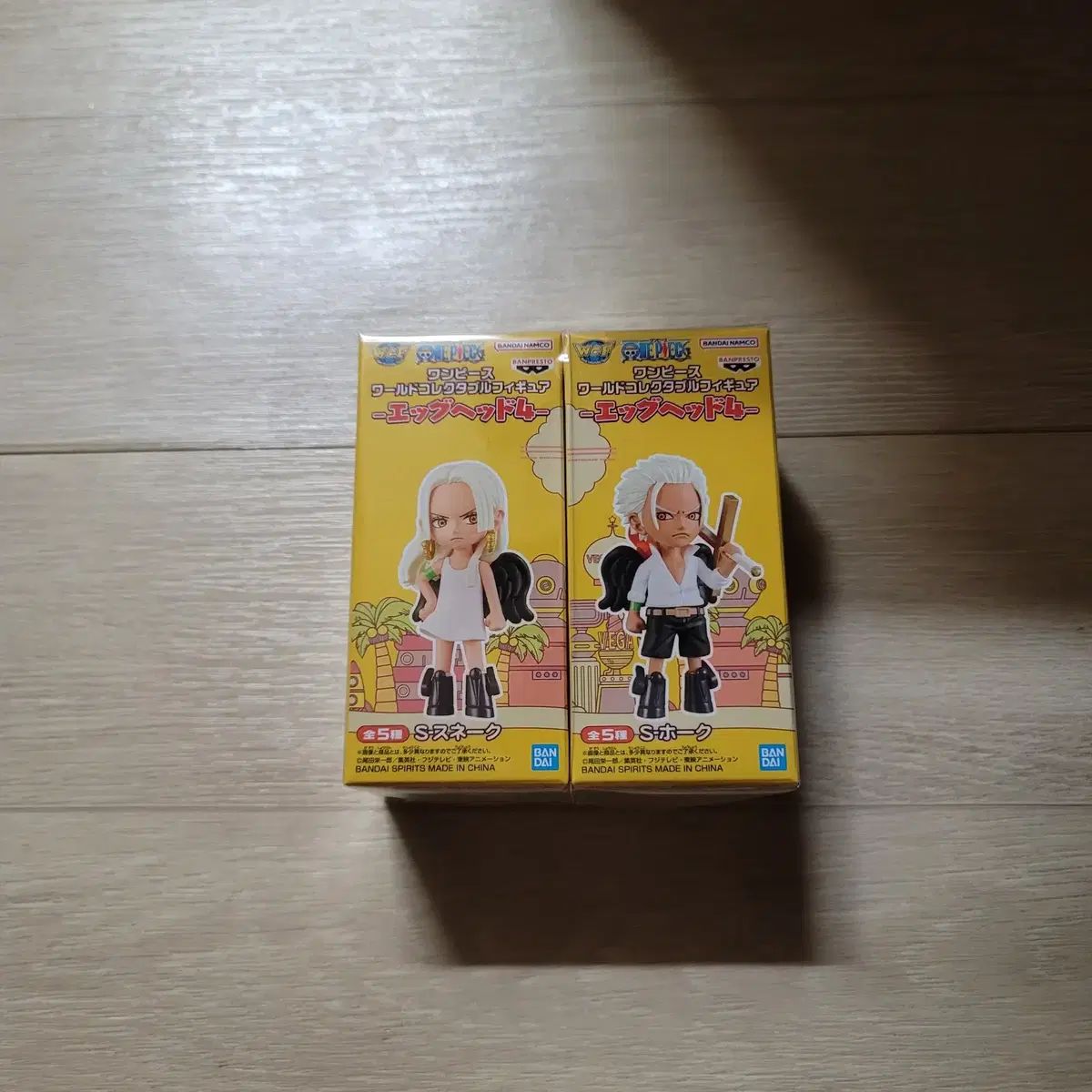 新品未開封 ONE PIECE フィギュア WORLD Collector's Edition SAERA 2種