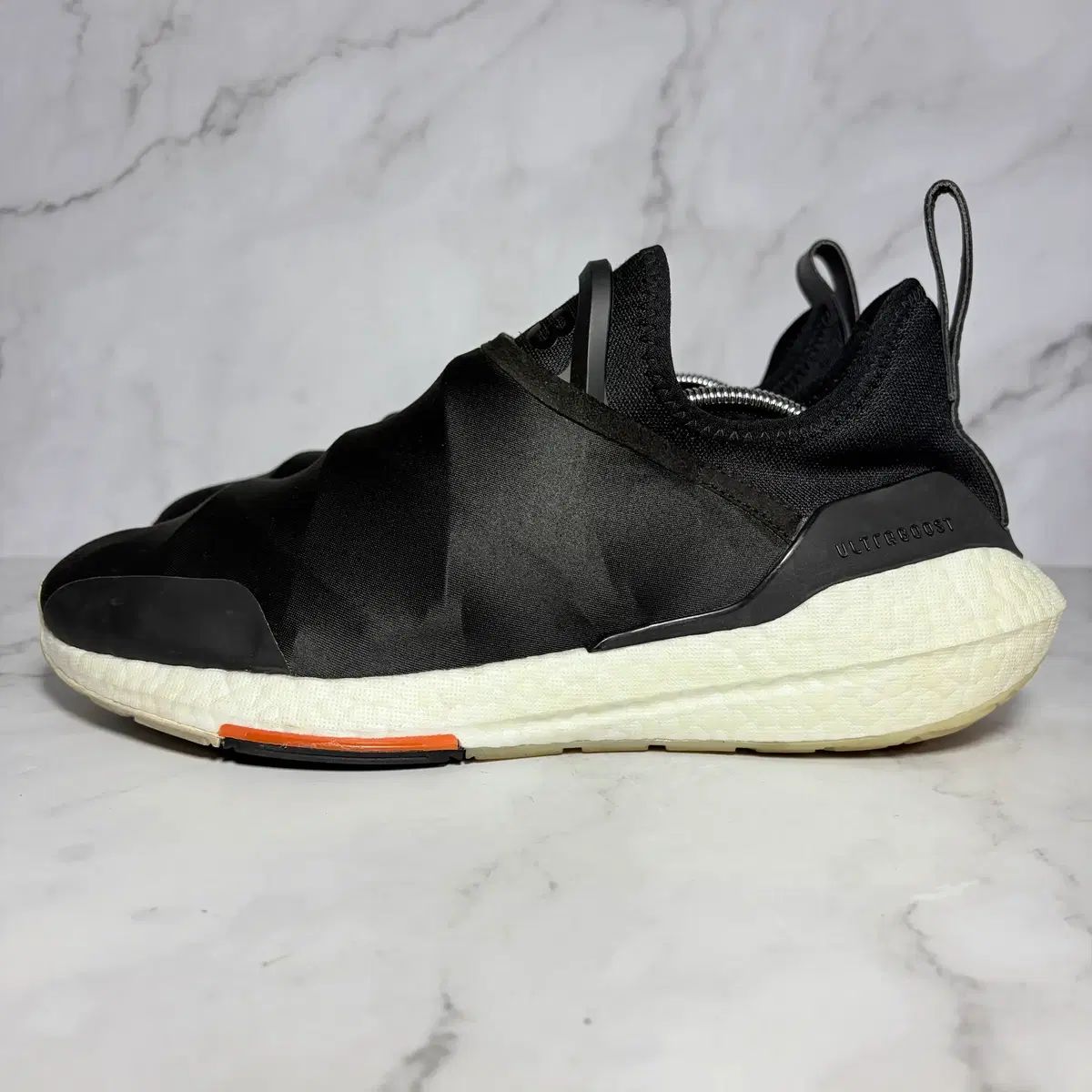 275 アディダス x Y-3 ウルトラブースト22 ブラック コア 白
