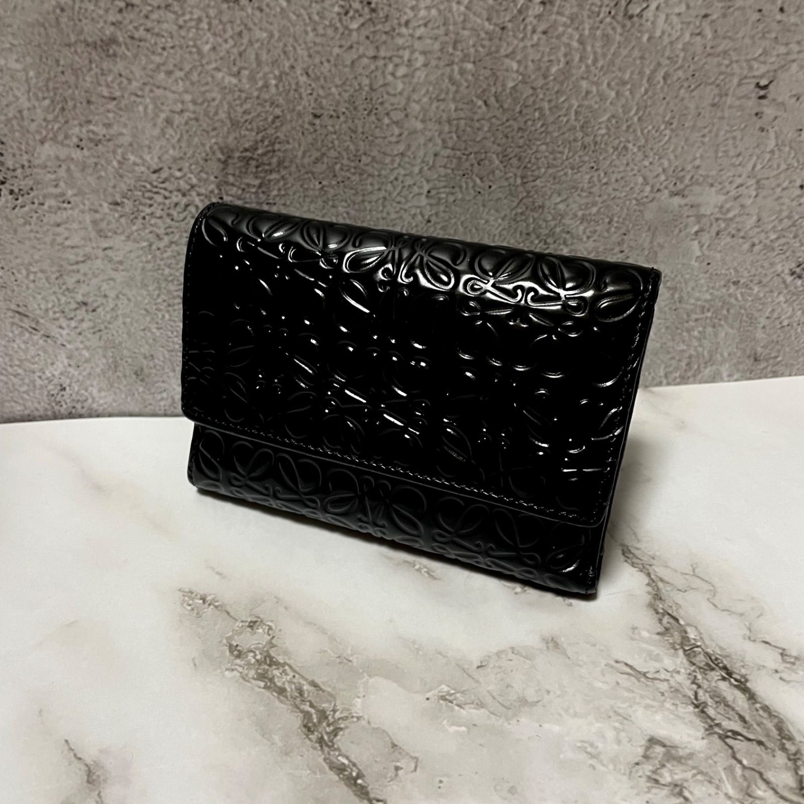 69LOEWE ロエベ アナグラム レザー 財布
