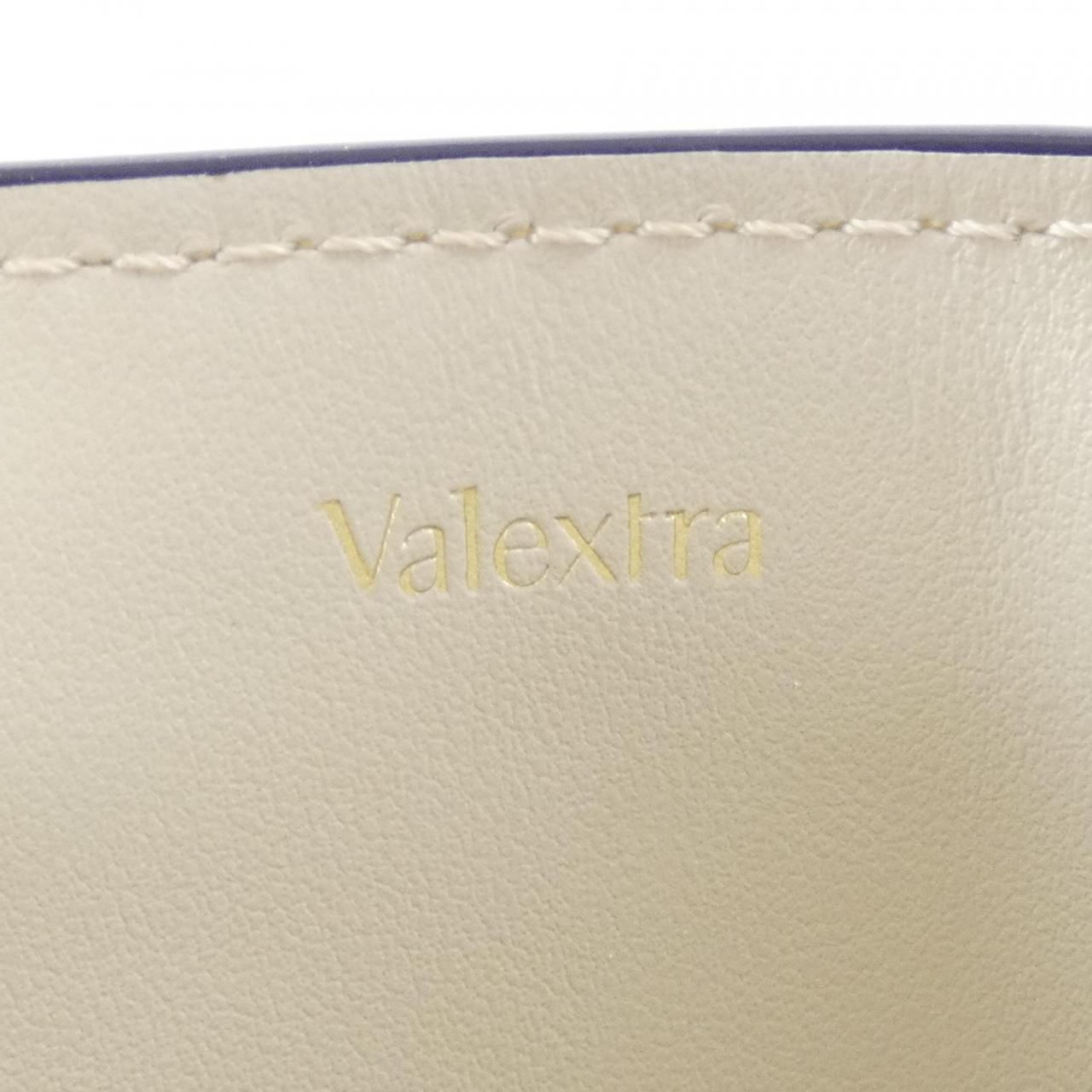 ヴァレクストラ VALEXTRA クロスボディ ソフト ドキュメント ホルダー 