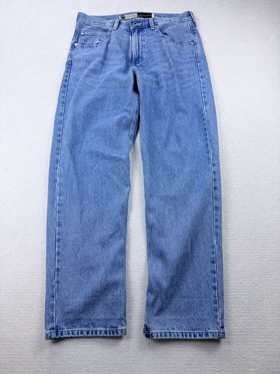 00s リーバイス シルバータブ デニムパンツ 10,989円