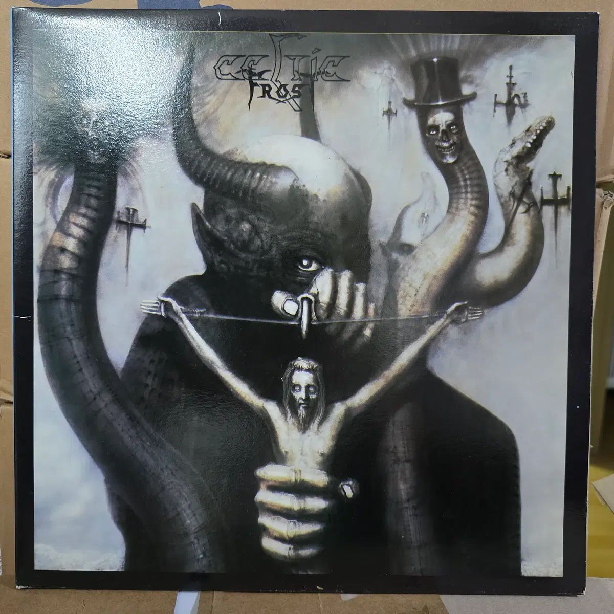 Celtic Frost ー To Mega Therion LP ナンバープレート