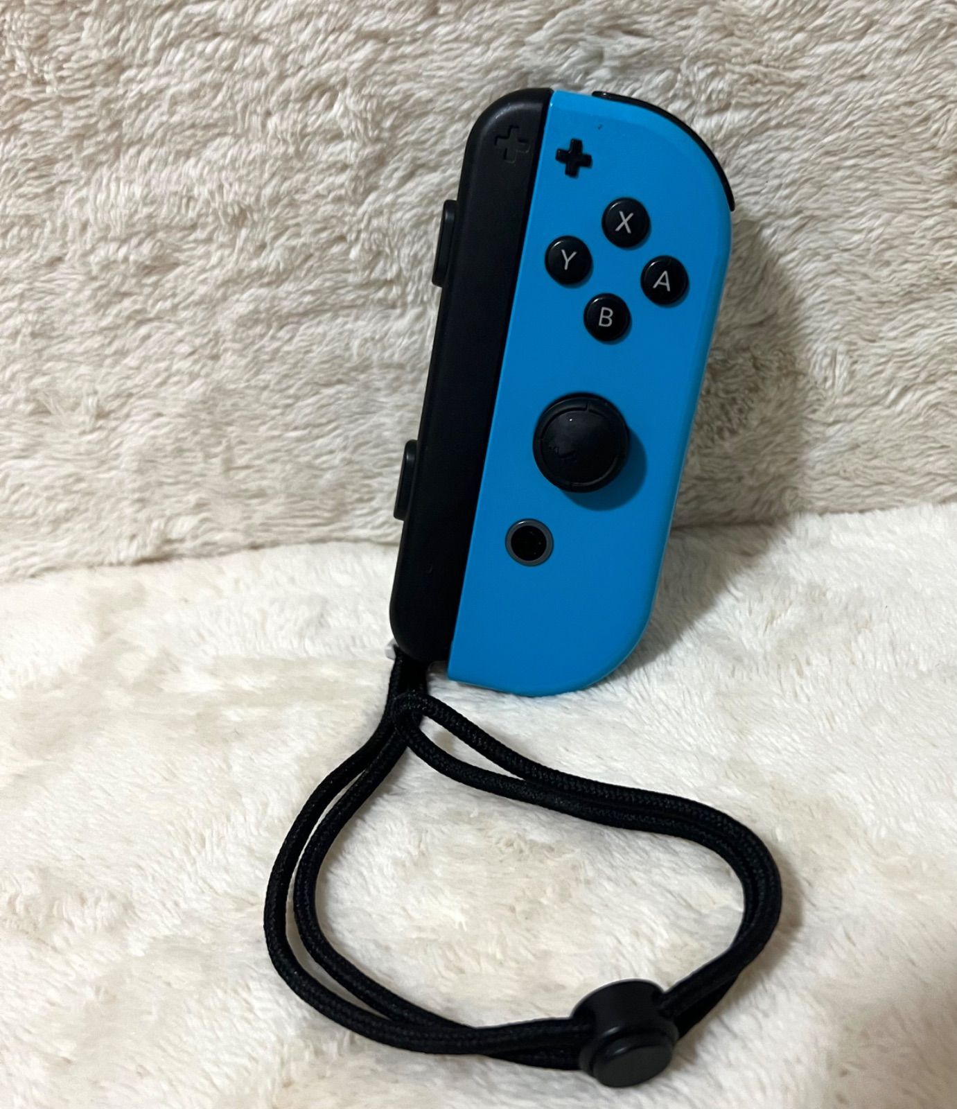 Nintendo switch Joy-Con ジャンク 純正ジョイコン（右） - メルカリ
