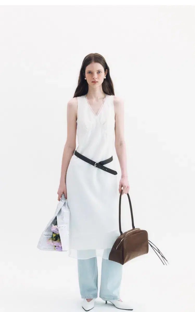 ヌアールナイン ONE PIECE Lace Sleeveless Dress IVORY 9,081円