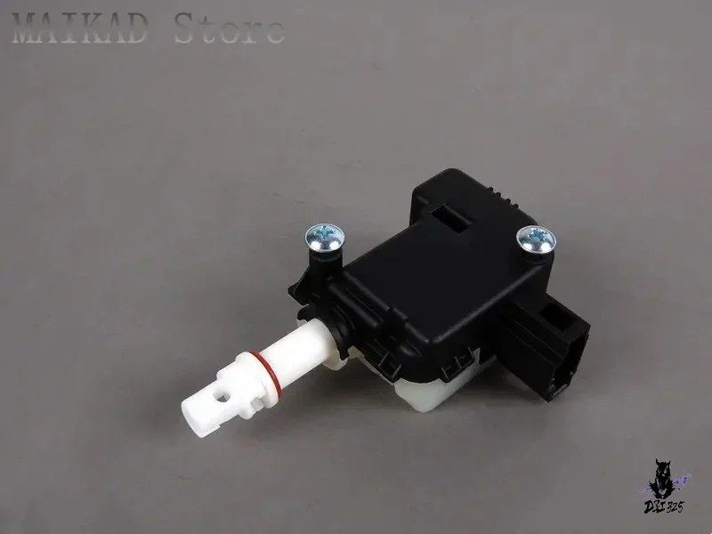 Audi TT 2010-2014年式用 燃料ドアアクチュエーター 0810773