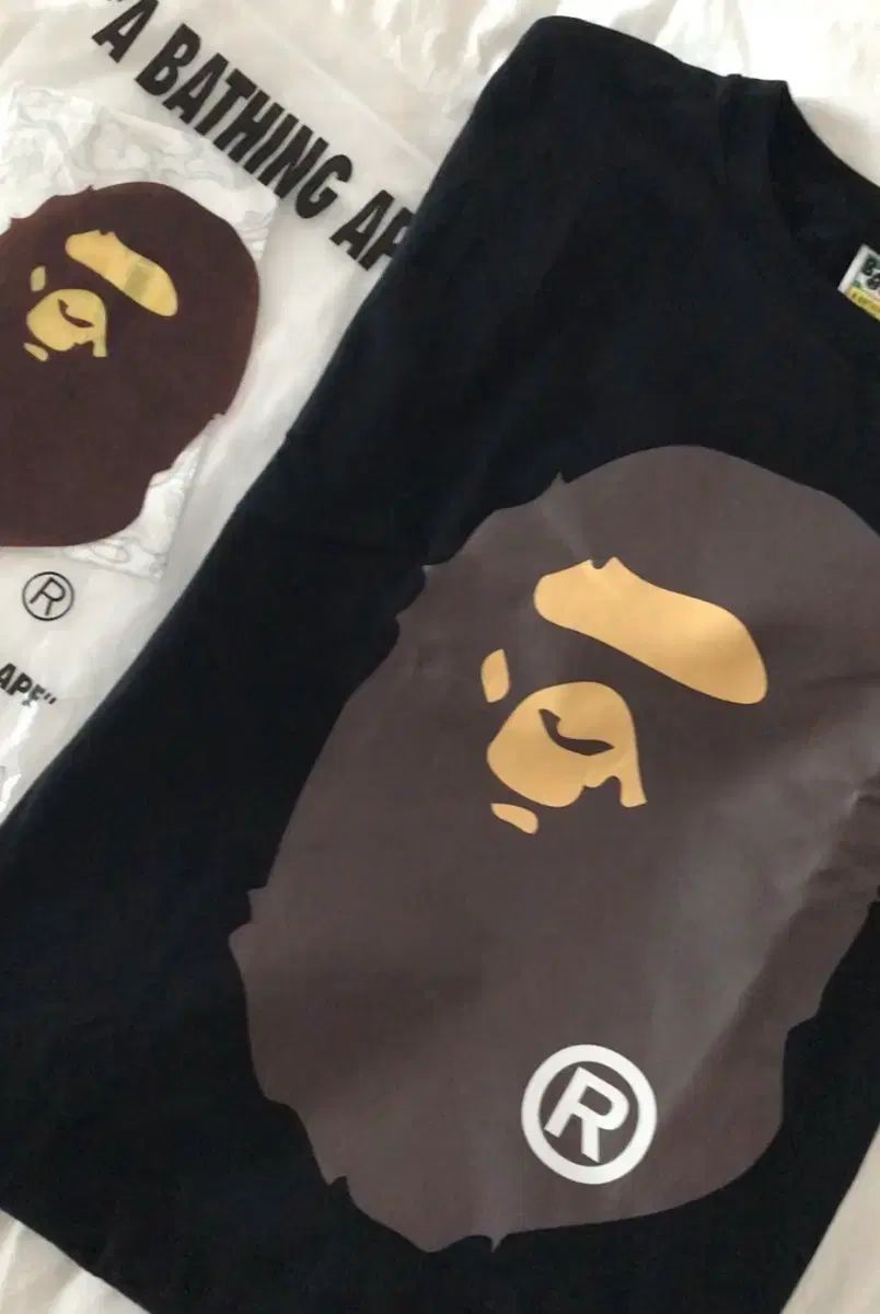 A BATHING APE アベイシングエイプ BIGサルー 半袖