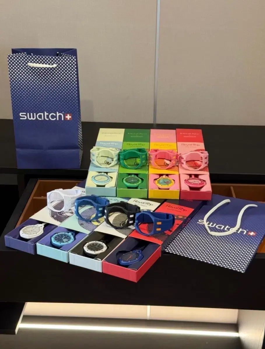 新品 SWATCH x AUDEMARS PIGUET バイオセラミック ロイヤルポップ