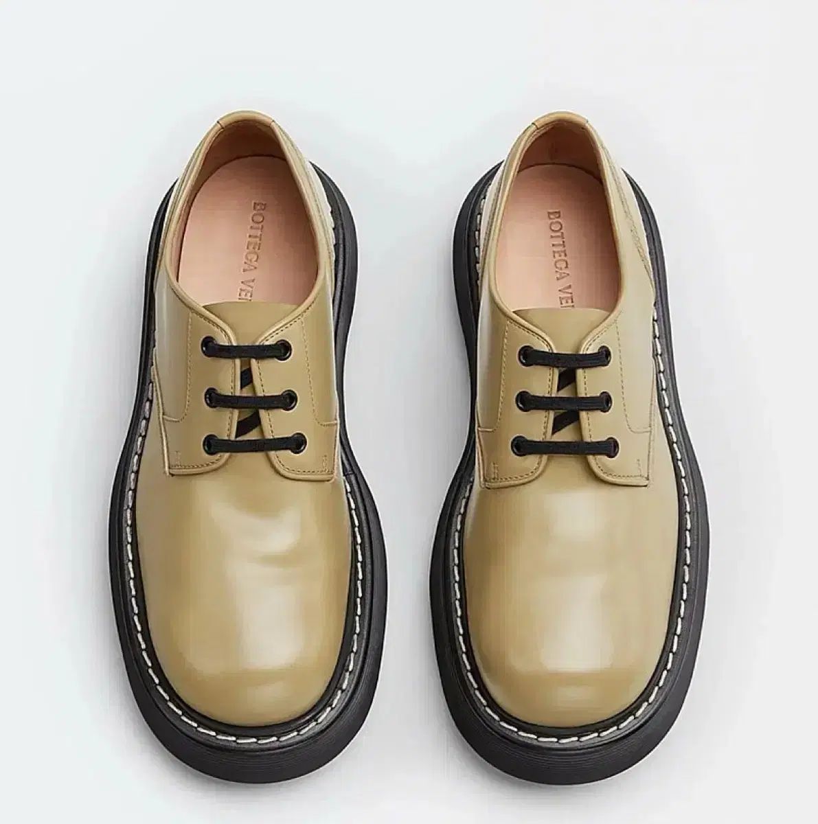 ボッテガ・ヴェネタ バウンス THE B ドビ 45