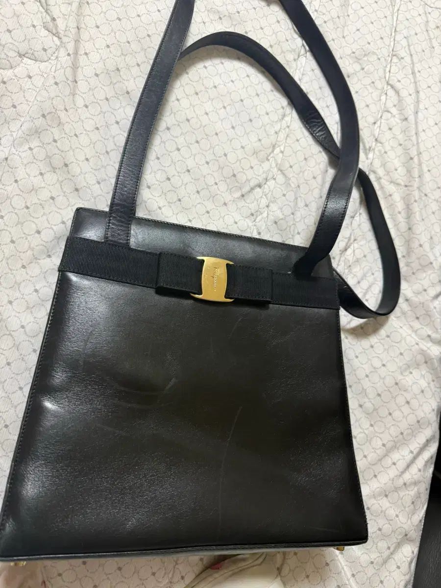 ペリガモ バッグ