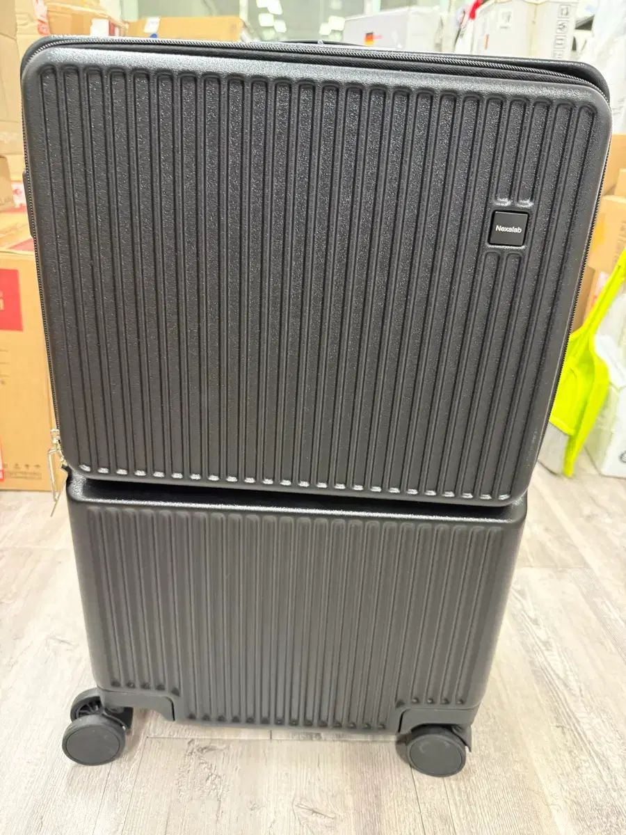 ネックソールRab ブラック キャリアー 24インチ 8,155円