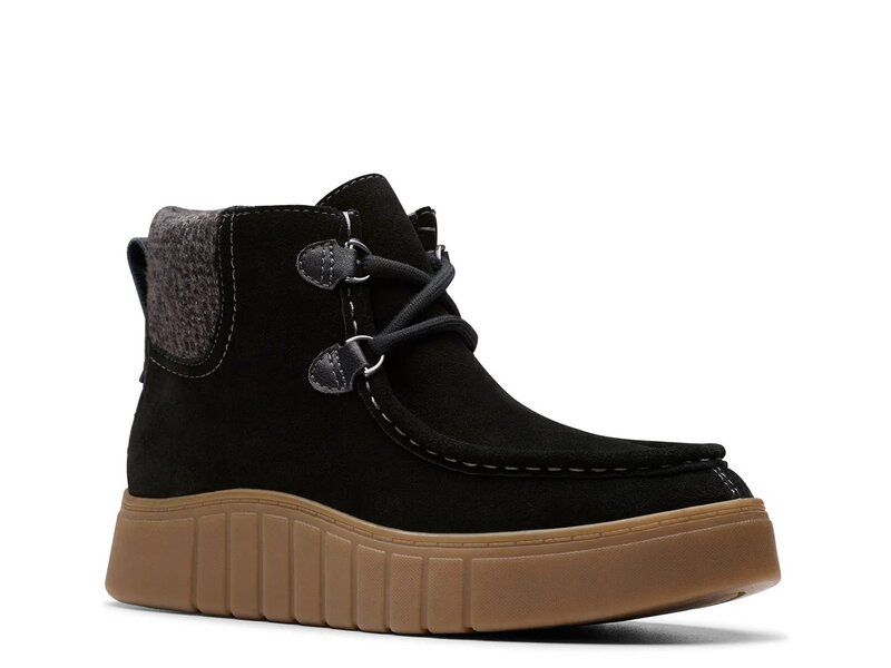 クラークス レディース シューズ ブーツ・レインブーツ Clarks Mykah Izzy Chukka Boot Black Suede ブラック