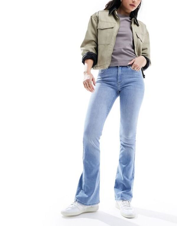 オンリー レディース ボトムス デニムパンツ ジーンズ ONLY Blush mid rise flared jeans in light blue wash Light blue denim デニム