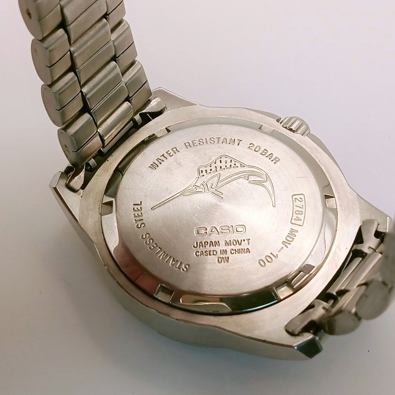 稼働】0628-1 CASIO カシオ MDV-100 メンズ腕時計 クォーツ カジキ