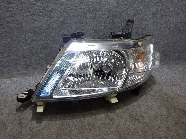 セレナ 左ヘッドライト ハロゲン C25 NC25 前期 100-24858 26060-CY10A