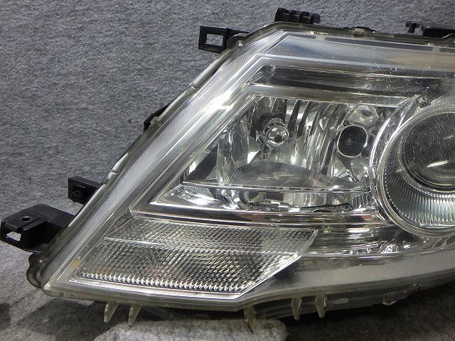 セレナ ヘッドライト左右 キセノン HID C26 NC26 後期 100-24921 26010